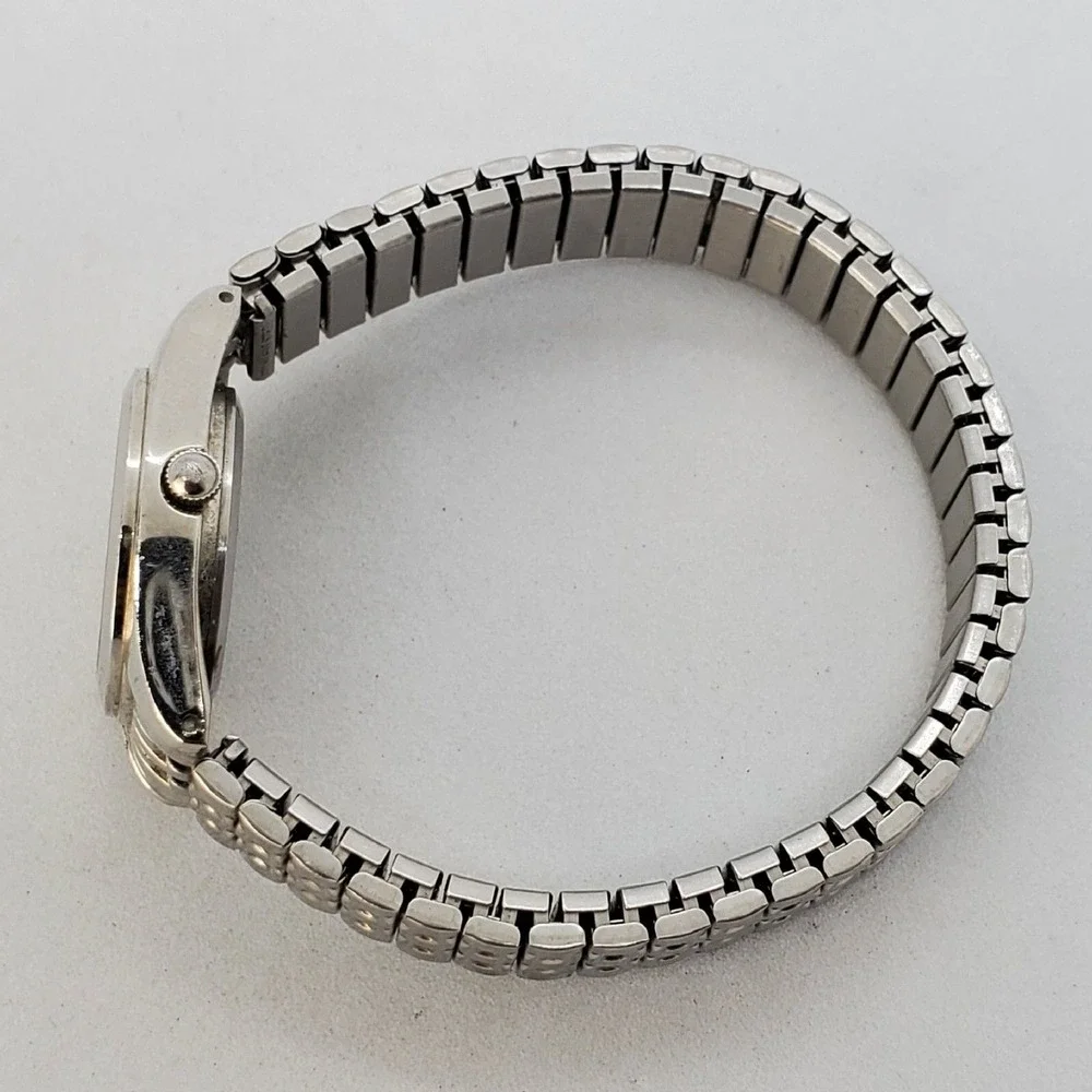 Women's‎ Watch 25MM Blue Dial Gray Expandable Band 6.5